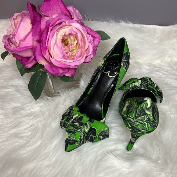 Green Ted Baker Heels - Picture 3 of 5
